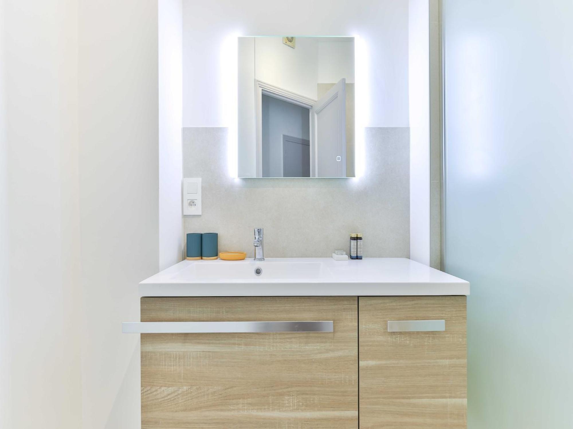 Appartement Bright, Modern Apartment- 14 Arrd- Mobility Lease *